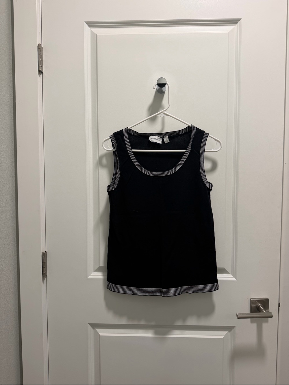 croft & barrow Black Tank with Gray Trim